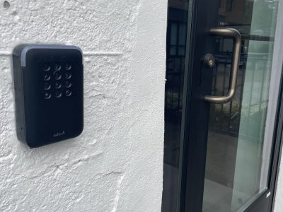 EDD0172F-BF5C-4F6B-A652-159FED1D7166