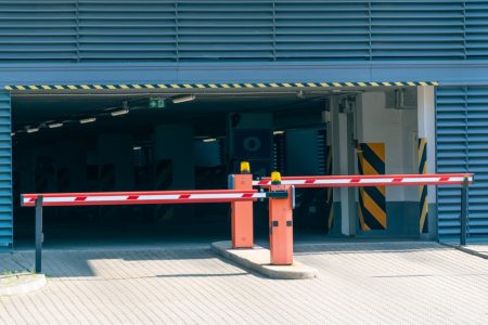 barrier-entrance-parking-lot (FILEminimizer)